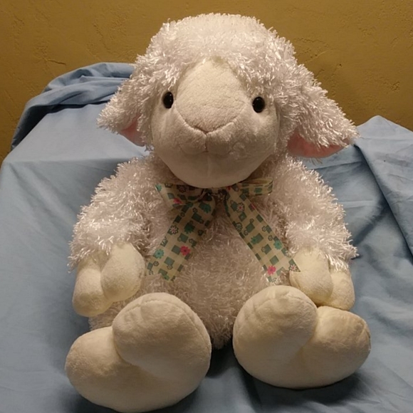 Big Lamb plush stuffed animal Easter - Picture 1 of 5